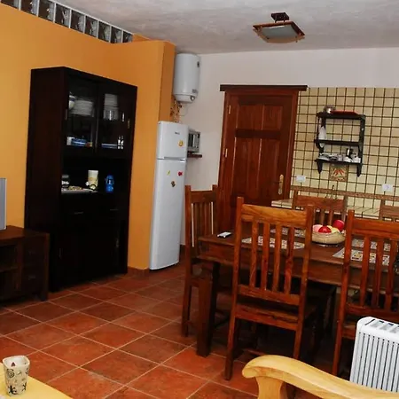 La Casa De La Lima * Las Rosas (El Hierro)